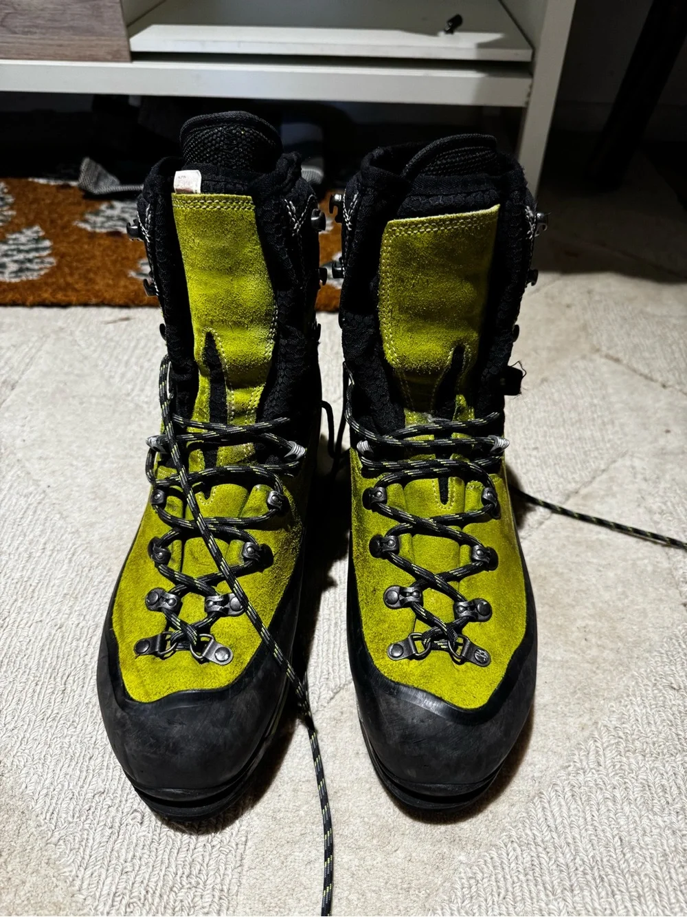 Lowa Mountain Expert GTX Evo Mountaineering Boots Men’s US 10.5 EU 44